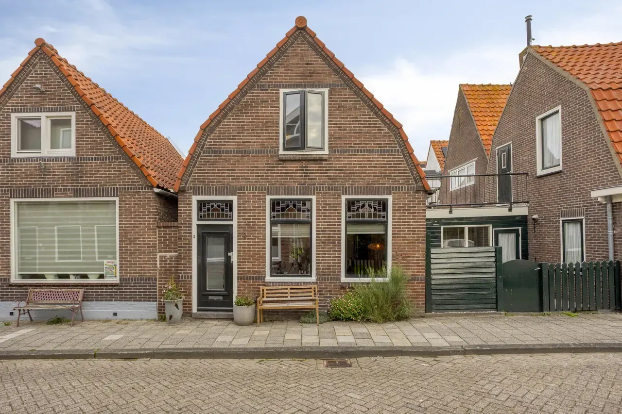 Tussenwoning te koop: Kathammerstraat 2, Volendam