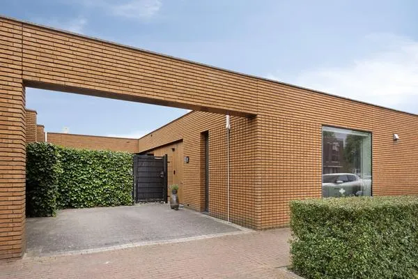 Tussenwoning te koop: Katoenstraat 10, Annabuurt en Suytkade Helmond