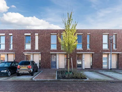 Tussenwoning te koop: Katoenstraat 7, Annabuurt en Suytkade Helmond
