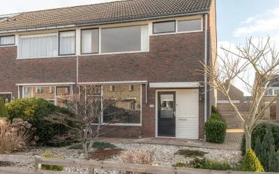 Hoekwoning te koop: Kattebos 13, Heerenveen