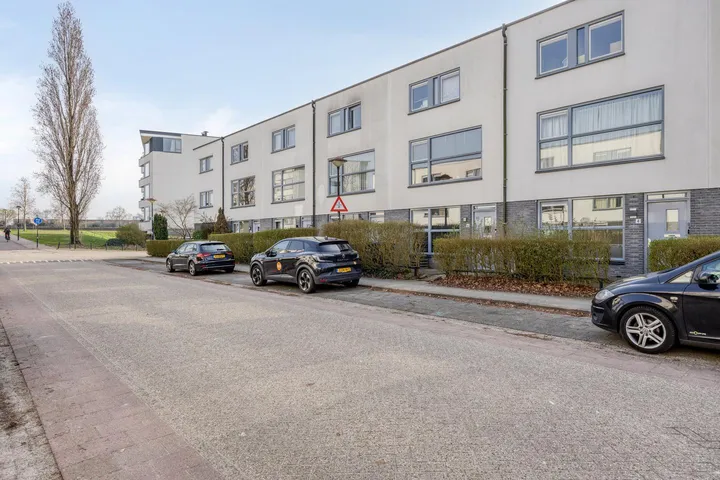 Tussenwoning te koop: Kattenbroekerpoort 4, Stadskwartier Amersfoort