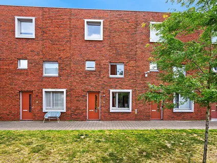 Tussenwoning te koop: Kayersbeekhof 61, De Haven Apeldoorn