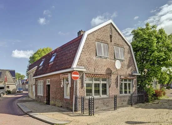 Vrijstaande woning te koop: Keatsebuorren 5, Oosterbierum Oosterbierum