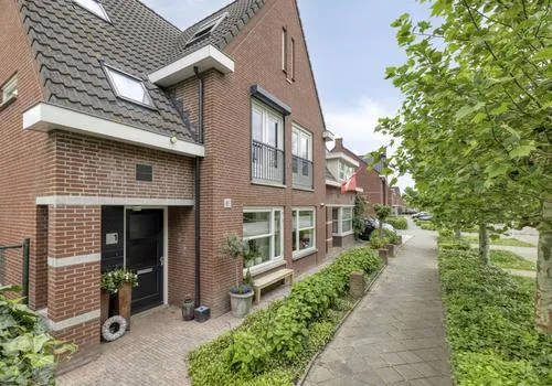 Hoekwoning te koop: Keenseweg 1, De Keen Etten-Leur
