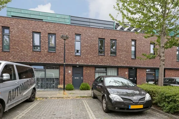 Tussenwoning te huur: Keerkring 10, Stad van de Zon Heerhugowaard