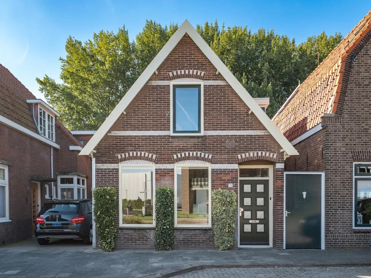 Twee-onder-één-kap te koop: Keern 71, Hoorn