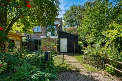 Twee-onder-één-kap te koop: Kees 't Hoenstraat 7, Spaarndam Spaarndam