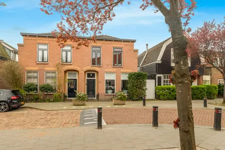 Twee-onder-één-kap te koop: Kees Delfsweg 70, Ronde Boogaard Beverwijk