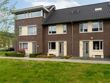 Tussenwoning te koop: Kees En Henny De Ruijterstraat 3, Landgoed Driessen Waalwijk