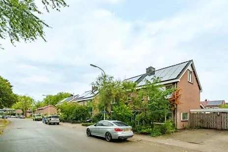 Twee-onder-één-kap te koop: Kees Mulderweg 71, De Buurt-Oost Wageningen