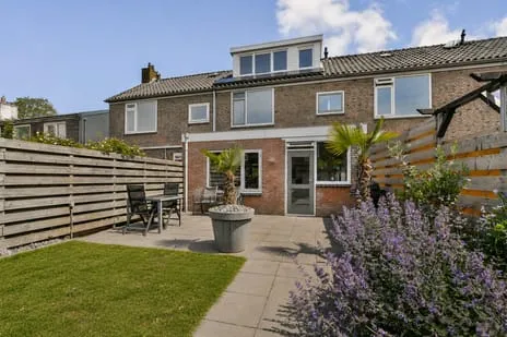 Tussenwoning te koop: Keesomstraat 10, Nieuw Noord - wonen Zandvoort