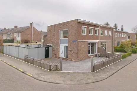 Twee-onder-één-kap te koop: Keetenstraat 17, Stromenwijk Middelburg