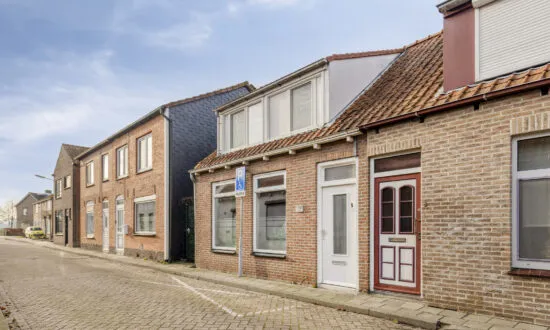 Twee-onder-één-kap te koop: Keijzerstraat 16, Hoek
