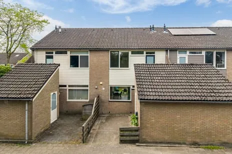 Tussenwoning te koop: Keizerskroon 185, Aldlân-Oost Leeuwarden