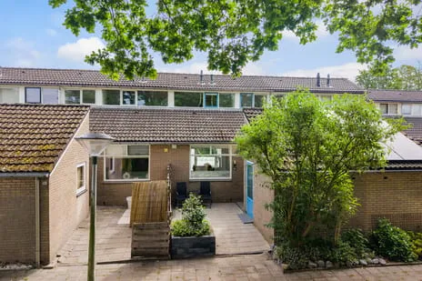 Tussenwoning te koop: Keizerskroon 94, Aldlân-Oost Leeuwarden