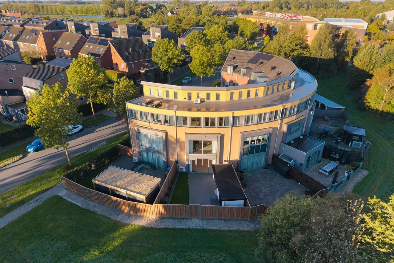 Tussenwoning te koop: Keizersmantel 315, Sneek