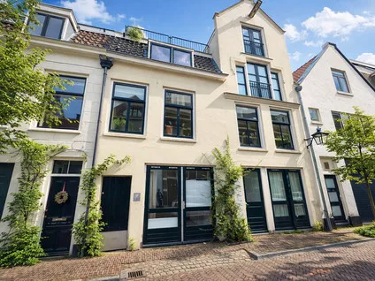 Appartement te huur: Keizerstraat 11, Nobelstraat en omgeving Utrecht