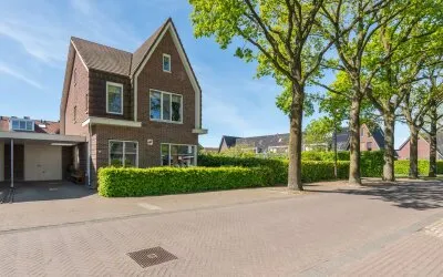 Corner house for sale: Kelderskamp 5, Putten-Stationsstraat industriegebied Putten