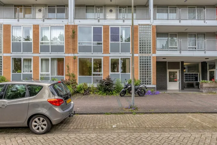 Tussenwoning te koop: Kempenlaan 40, Belgiëplein e.o. Amsterdam