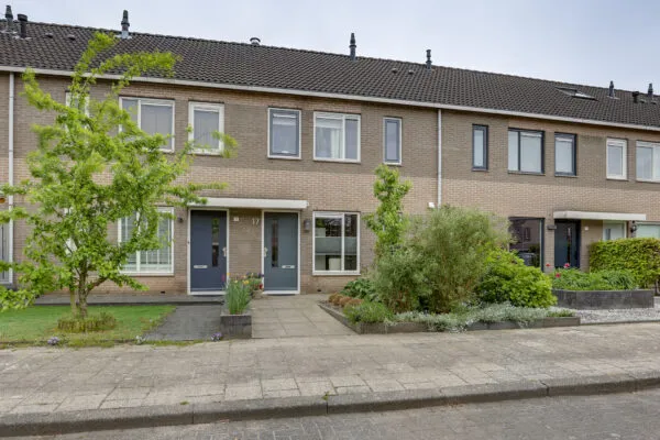 Tussenwoning te koop: Kempenland 17, Emmeloord-de Erven Emmeloord