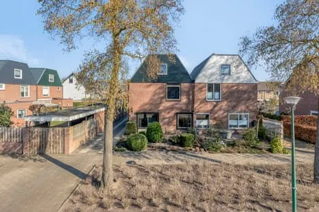 Twee-onder-één-kap te koop: Kempenland 23, Hil (noord) Kaatsheuvel