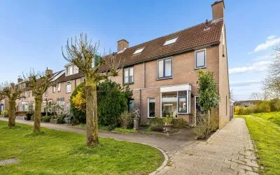 Hoekwoning te koop: Kemphaanweide 24, Weiden Houten