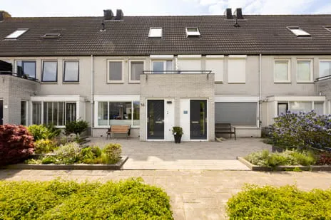 Tussenwoning te koop: Kennedydreef 50, De Dreven Ede