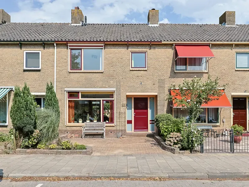 Tussenwoning te koop: Kennedylaan 80, Nieuwkoop