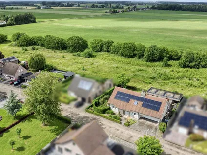 Vrijstaande woning te koop: Kennedystraat 15, Kern Sas van Gent Sas Van Gent