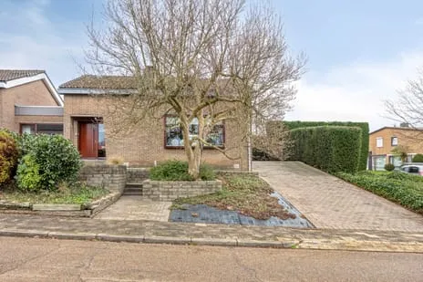 Hoekwoning te koop: Kennedystraat 7, Ulestraten Ulestraten
