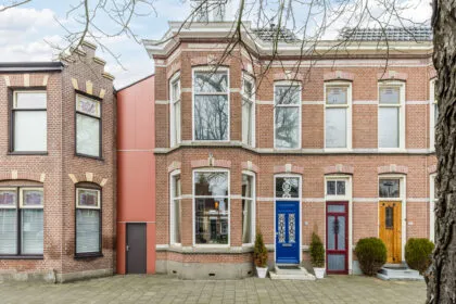 Twee-onder-één-kap te koop: Kennemerstraatweg 158, Oranjepark Alkmaar