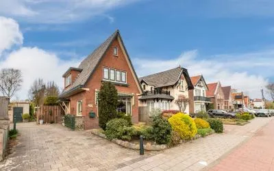 Vrijstaande woning te koop: Kennemerstraatweg 199, Gemeentebos Heiloo