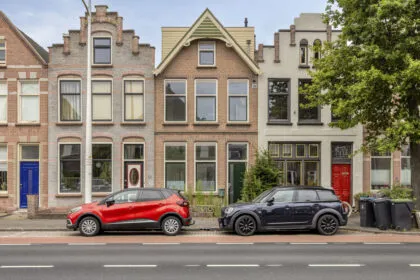 Tussenwoning te koop: Kennemerstraatweg 44, Oranjepark Alkmaar
