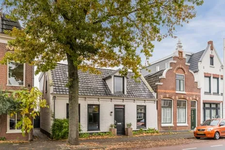 Vrijstaande woning te koop: Kennemerstraatweg 92, Oranjepark Alkmaar