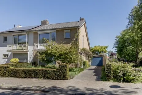 Twee-onder-één-kap te koop: Keramieksingel 145, Pottenberg Maastricht