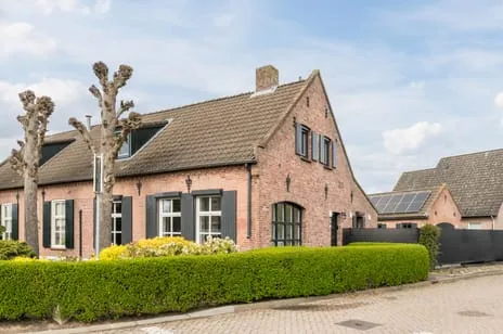 Twee-onder-één-kap te koop: Kerisakkerstraat 18, Bolst Erp