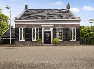 Vrijstaande woning te koop: Kerkbuurt 112, Papendrecht