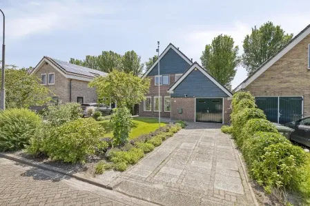 Vrijstaande woning te koop: Kerkbuurt 2, Zuidschermer Zuidschermer