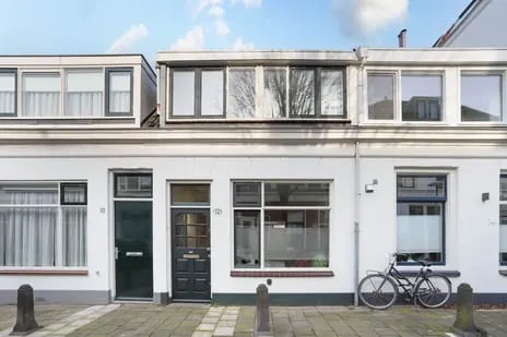 Tussenwoning te koop: Kerkdwarsstraat 12, Buiten Wittevrouwen Utrecht