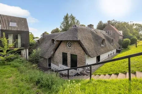 Vrijstaande woning te koop: Kerkeinde 47, Buitengebied Sleeuwijk Sleeuwijk