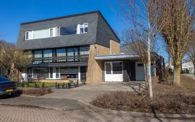 Twee-onder-één-kap te koop: Kerkendijk 112, De Beemd 1 Schijndel