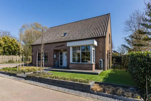Vrijstaande woning te koop: Kerkepad 13, Ossendrecht Ossendrecht