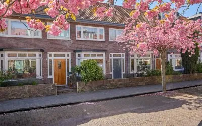 Tussenwoning te koop: Kerkerinklaan 11, Kerkerinkbuurt Santpoort-Noord