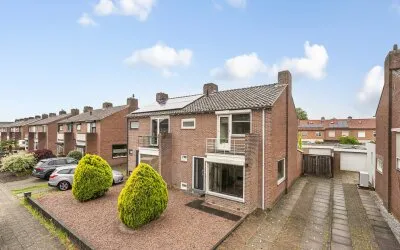 Twee-onder-één-kap te koop: Kerkeveldstraat 10, Didam-Zuid Didam