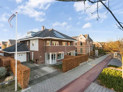 Twee-onder-één-kap te koop: Kerkewijk 126B, Franse Gat Veenendaal