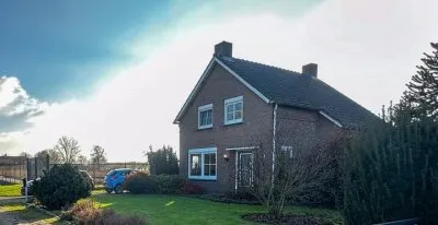 Vrijstaande woning te koop: Kerkhofstraat 2, Klein Zundert