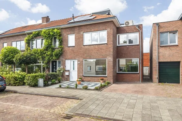 Hoekwoning te koop: Kerkhofweg 88, Breda