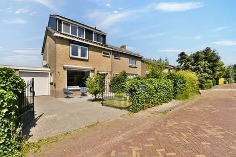 Twee-onder-één-kap te koop: Kerklaan 22, Kerklaan Loenen Aan De Vecht