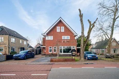 Vrijstaande woning te huur: Kerkplein 16, Sint-Pancras kern Sint Pancras