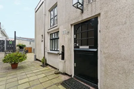 Tussenwoning te koop: Kerkplein 30, Abcoude